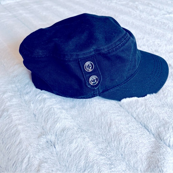 Alaska Airlines cadet cap - Picture 2 of 6